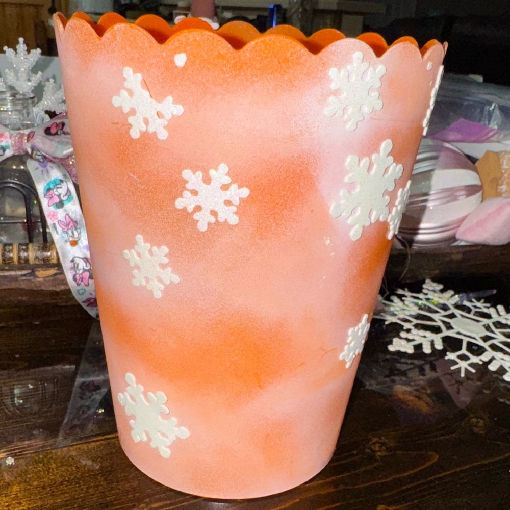 Custom land of sweets Bucket decor
